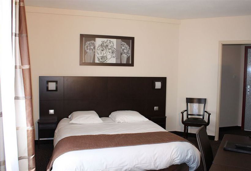 Hôtel De l'Europe  | Poitiers | Vienne | France 11