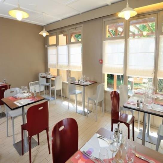 Hôtel Campanile Thiers  | Thiers | Puy-de-Dome | France 14