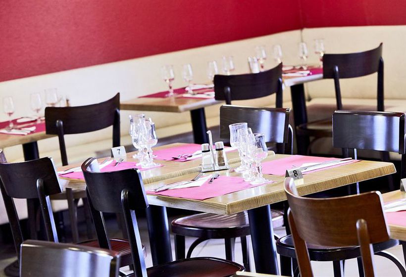 Hôtel Kyriad Carcassonne Ouest - La Cite  | Carcassonne | Aude | France 8