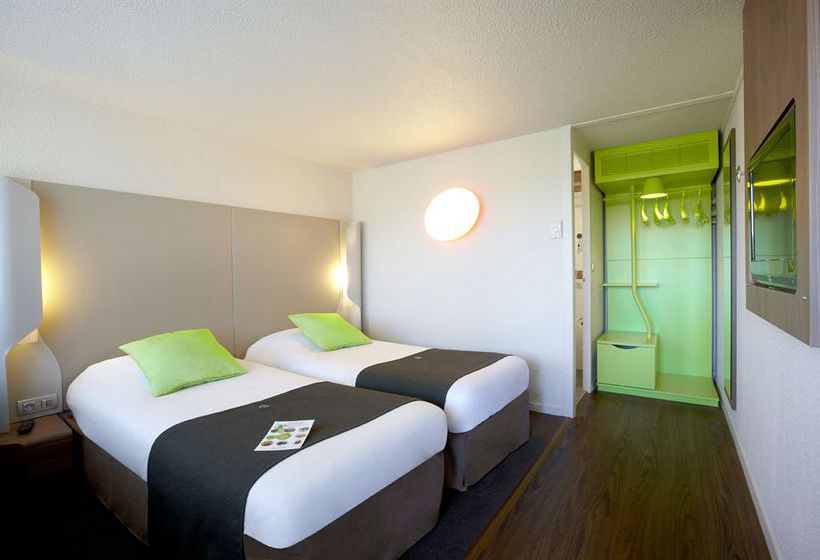 Hôtel Campanile Clermont Ferrand Le Brézet  | Clermont Ferrand | Puy-de-Dome | France 16