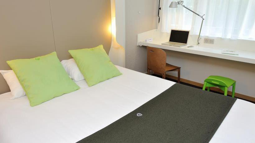 Hôtel Campanile Clermont Ferrand Le Brézet  | Clermont Ferrand | Puy-de-Dome | France 9