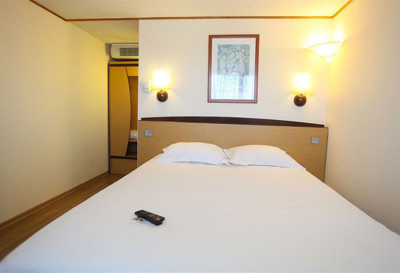 Hôtel Kyriad Avignon Le Pontet  | Le Pontet | Vaucluse | France 15