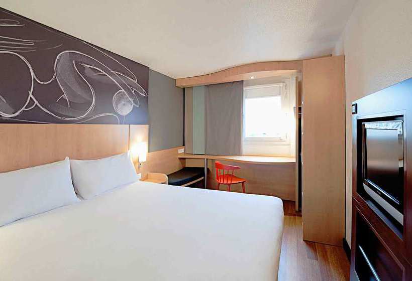 Hotel Ibis Chartres Centre Cathédrale  | Chartres | Eure-et-Loir | France 7