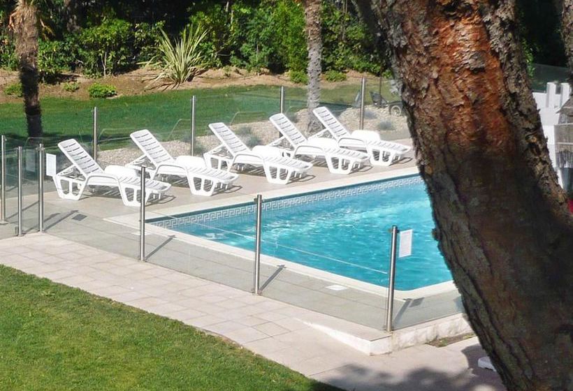 Hôtel Ibis Salon De Provence  | Salon de Provence | Bouches du Rhone | France 19