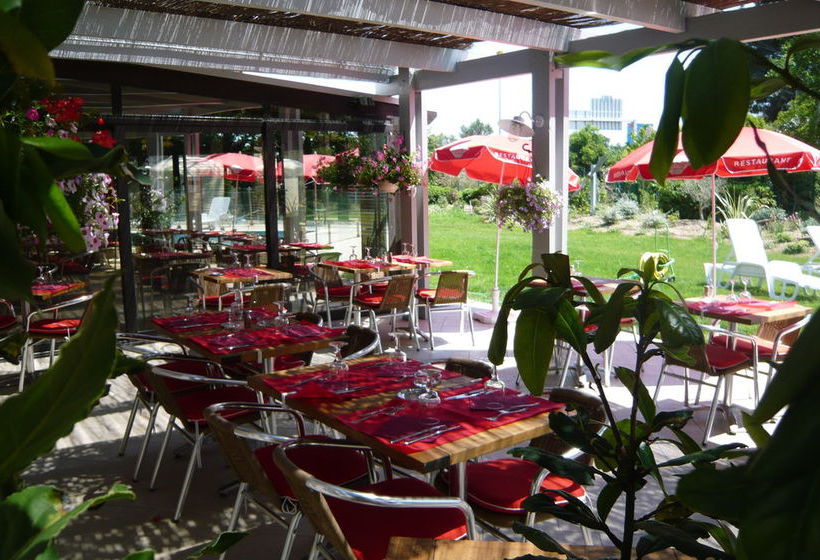 Hôtel Ibis Salon De Provence  | Salon de Provence | Bouches du Rhone | France 4