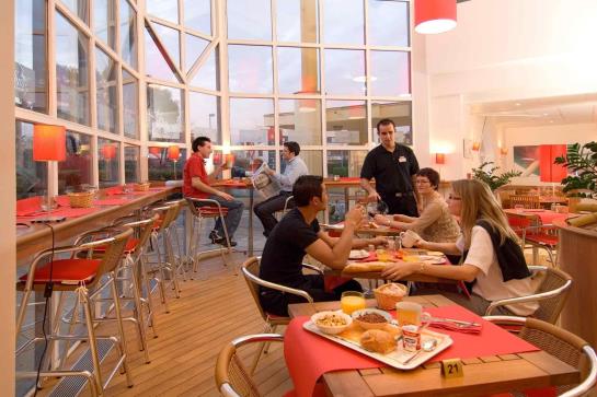 Hôtel Ibis Lyon Bron Eurexpo  | Bron | Rhone | France 19