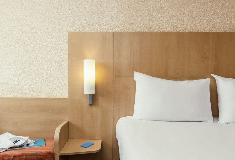 Hôtel Ibis Cergy Pontoise le Port  | Cergy-Pontoise | Val-d'Oise | France 12