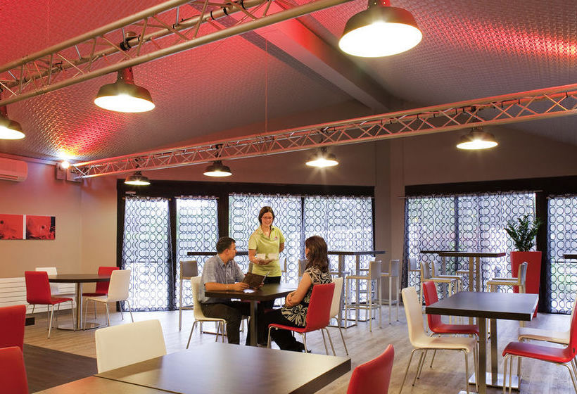 Hôtel Ibis Cergy Pontoise le Port  | Cergy-Pontoise | Val-d'Oise | France 4