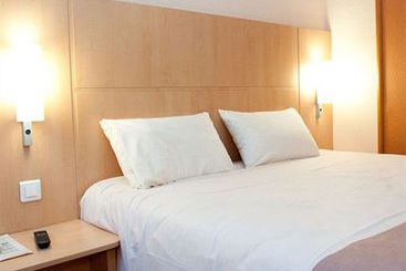 Egg Hotel Gonesse  | Gonesse | Val-d'Oise | France 13