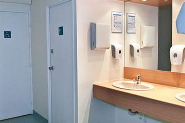 Egg Hotel Gonesse  | Gonesse | Val-d'Oise | France 7