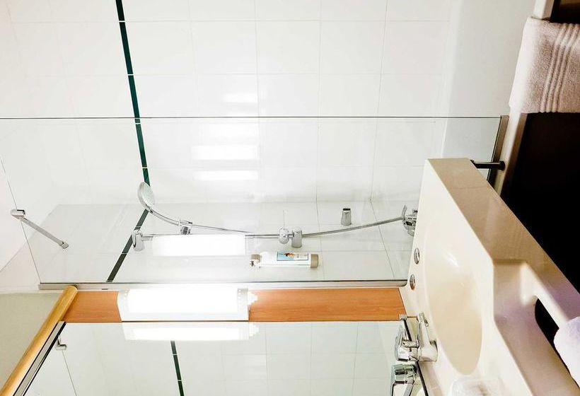 Hôtel Ibis Lyon Nord  | Dardilly | Rhone | France 11