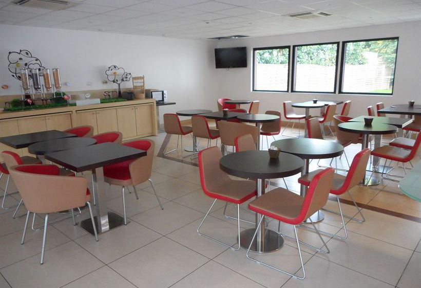 Hôtel Ibis Rennes Beaulieu  | Cesson Sevigne | Ille-et-Vilaine | France 8