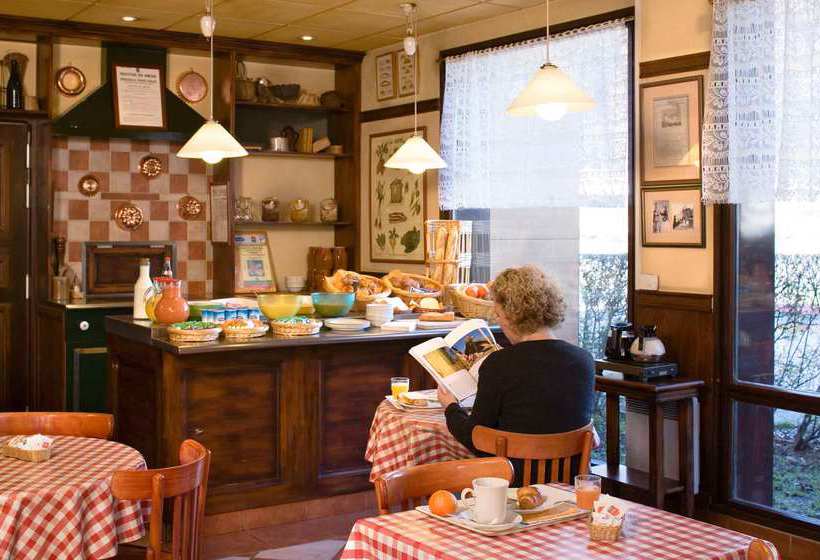 Hôtel Ibis Sallanches Porte du Mont Blanc  | Sallanches | Haute-Savoie | France 3