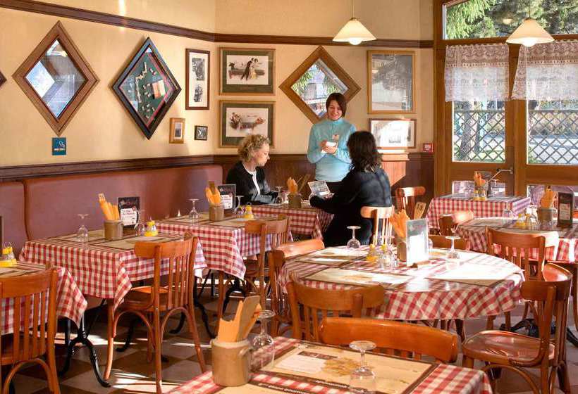 Hôtel Ibis Sallanches Porte du Mont Blanc  | Sallanches | Haute-Savoie | France 4