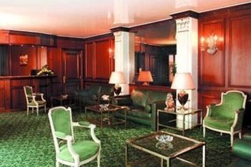 Hôtel D'Irlande  | Lourdes | Hautes-Pyrenees | France 1