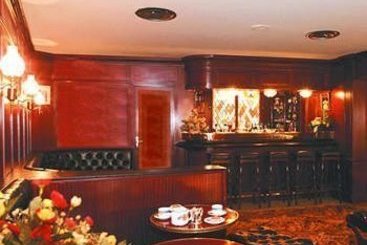 Hôtel D'Irlande  | Lourdes | Hautes-Pyrenees | France 6