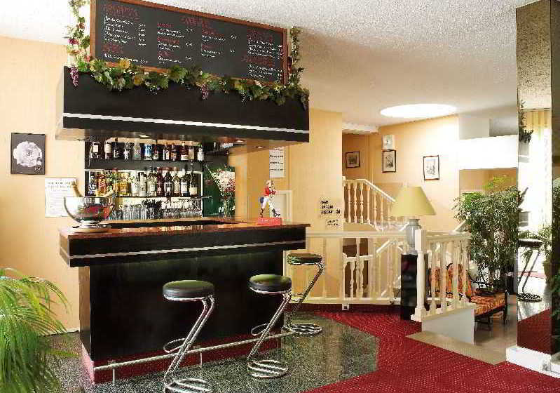 Inter-Hotel La Closerie  | Beaune | Cote d'Or | France 12