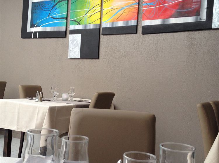 Hôtel La Fregate  | Canet en Roussillon | Pyrenees-Orientales | France 14