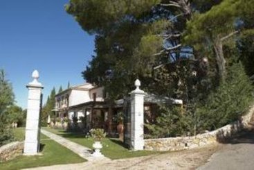 Hôtel La Petite Auberge  | Tourtour | Var | France 1