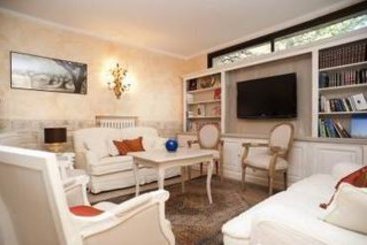 Hôtel La Petite Auberge  | Tourtour | Var | France 7