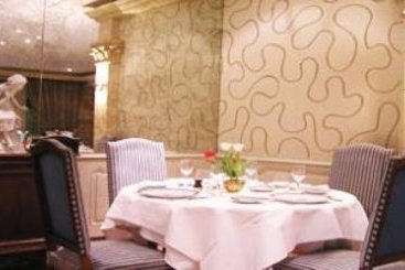 Hôtel Best Western Le Dauphin Le Spa du Prieure  | Caen | Calvados | France 11