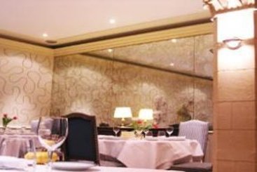 Hôtel Best Western Le Dauphin Le Spa du Prieure  | Caen | Calvados | France 9