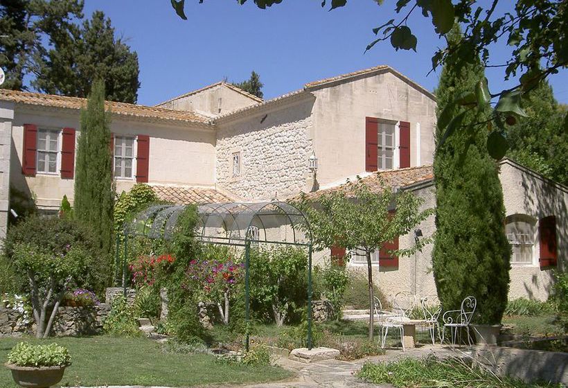 Auberge Du Mas De La Feniere  | Arles | Bouches du Rhone | France 1