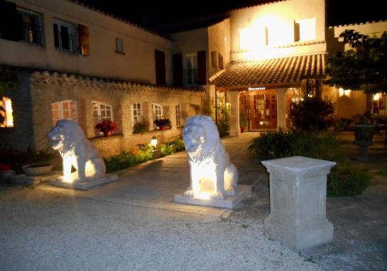 Auberge Du Mas De La Feniere  | Arles | Bouches du Rhone | France 14