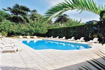 Hôtel Chateau Du Val De Ceze  | Bagnols sur Ceze | Gard | France 1