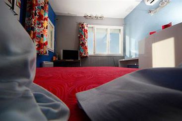 Hôtel Le Richelieu  | Marseille | Bouches du Rhone | France 16