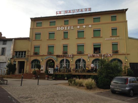 Hôtel Le Sauvage  | Tournus | Saone-et-Loire | France 1