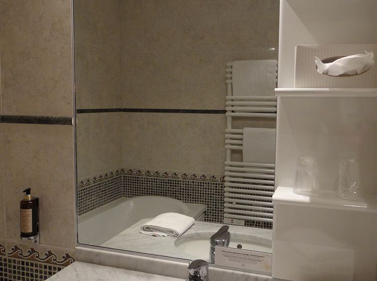 Hôtel Le Trophee  | Deauville | Calvados | France 16