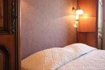 Hôtel de France et Vauban  | Pontorson | Manche | France 5