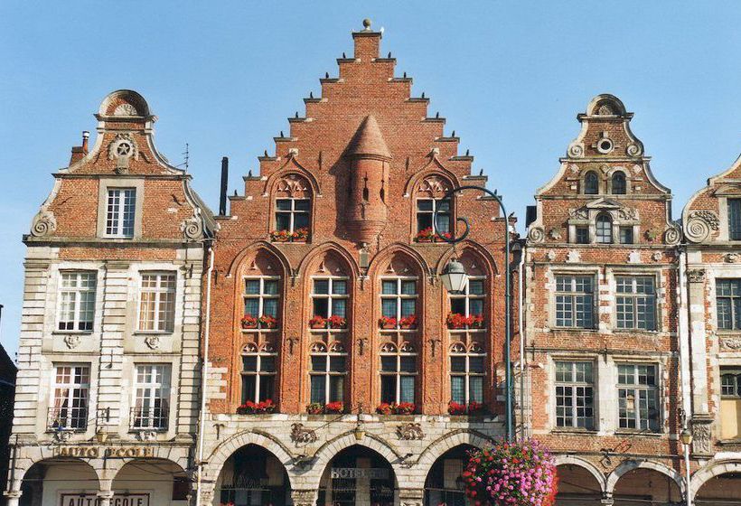 Hôtel Des 3 Luppars  | Arras | Pas-de-Calais | France 16
