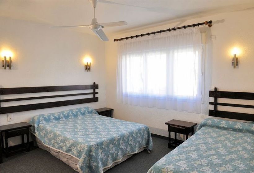 Hôtel Les Mimosas  | Argeles sur Mer | Pyrenees-Orientales | France 16