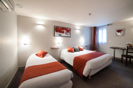 Inter-Hotel Les Tilleuls  | Bourges | Cher | France 10