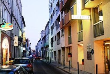 Hôtel Les Tuileries  | Nîmes | Gard | France 1
