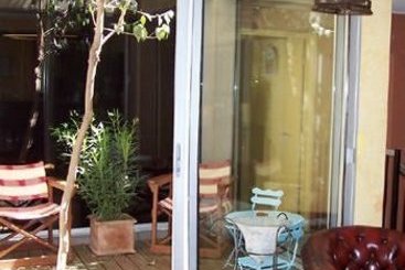 Hôtel Les Tuileries  | Nîmes | Gard | France 14