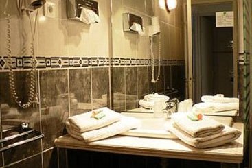 Hôtel Les Tuileries  | Nîmes | Gard | France 15