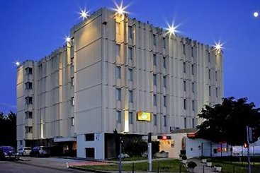 Hôtel Ibis Lyon Est Bron  | Bron | Rhone | France 10