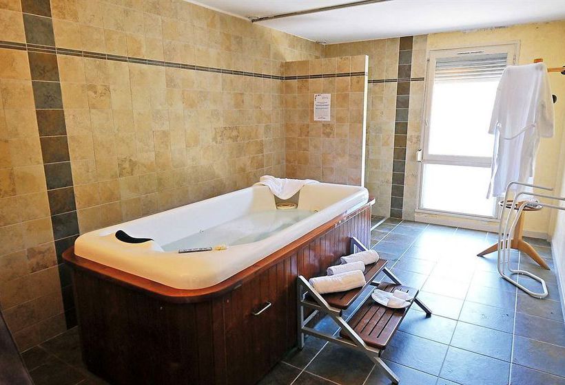 Hôtel L'Occitan  | Castres | Tarn | France 16