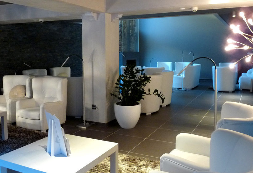 Hotel Xalet Bringue  | El Serrat | Hotel ad Andorra | Europa 12