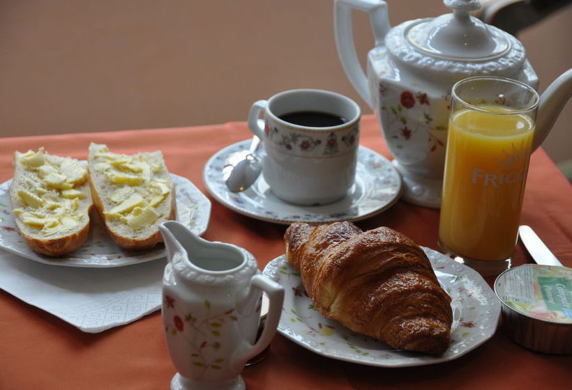 Hôtel Mederic  | Paris | Paris | France 1