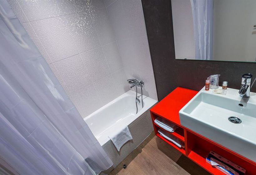 Inter-Hotel des Puys  | Clermont Ferrand | Puy-de-Dome | France 5