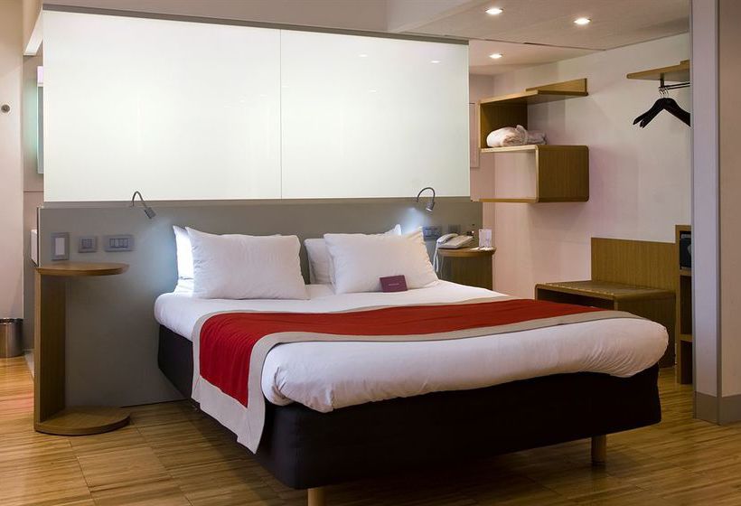 Hôtel Mercure Paris Arc de Triomphe Etoile  | Paris | Paris | France 19