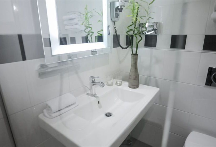 Hôtel Mercure Nice Marché aux Fleurs  | Nice | Alpes-Maritimes | France 4