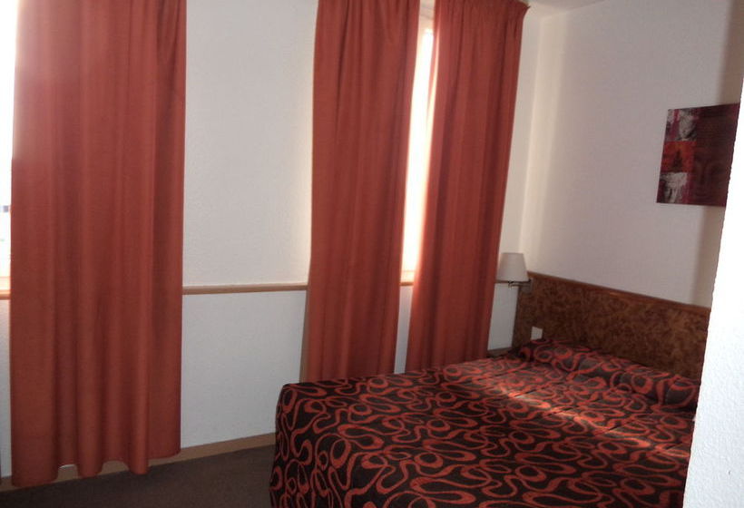 Brit Hotel Du Commerce  | Bergerac | Dordogne | France 10