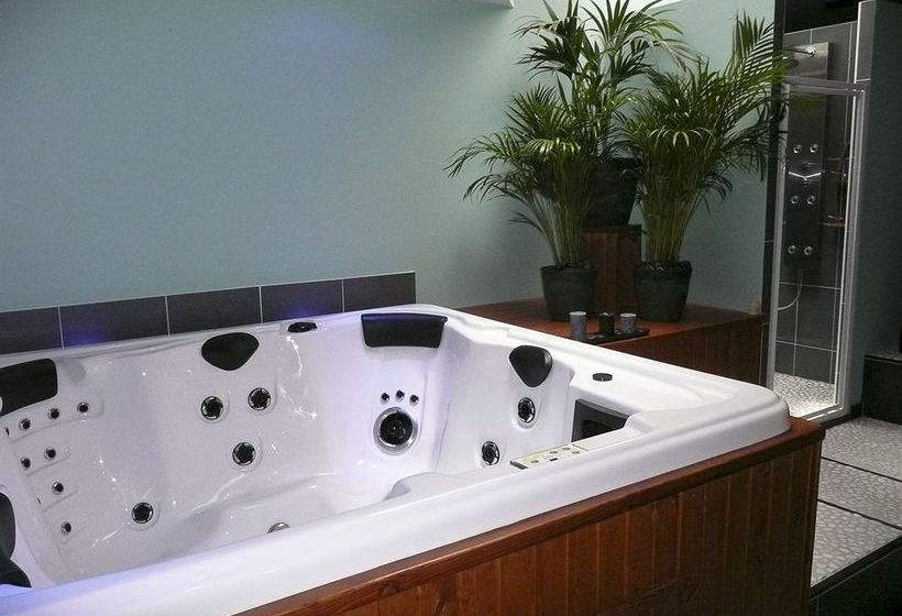 Brit Hotel Du Commerce  | Bergerac | Dordogne | France 15