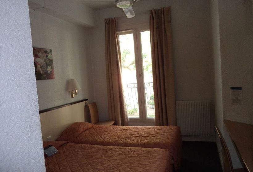 Brit Hotel Du Commerce  | Bergerac | Dordogne | France 5