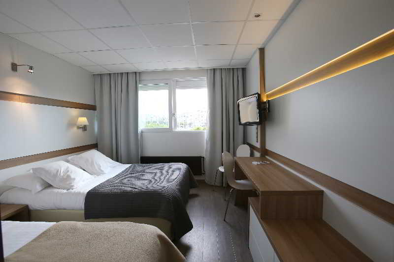 Inter-Hotel Neptune   | Carnon | Herault | France 17